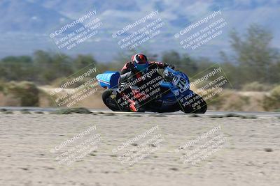 media/Oct-05-2025-CVMA (Sun) [[beeef4f201]]/Race 16-Formula Middleweight/